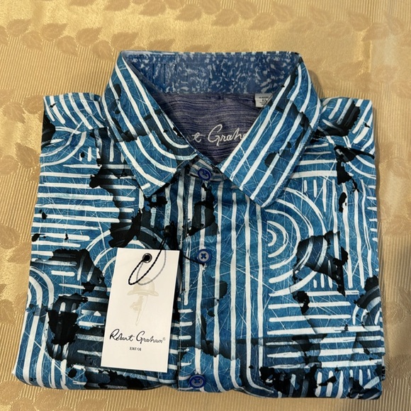 Robert Graham Waylon Short Sleeve Woven Shirt - Picture 14 of 15